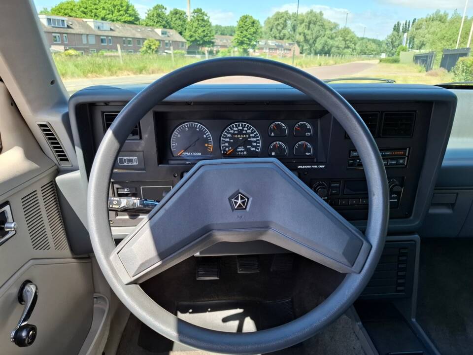 Immagine 20/73 di Dodge Lancer 2.2 Turbo (1986)