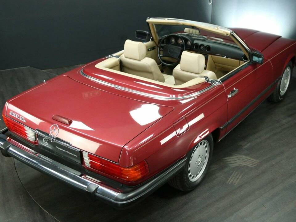 Bild 6/30 von Mercedes-Benz 560 SL (1989)