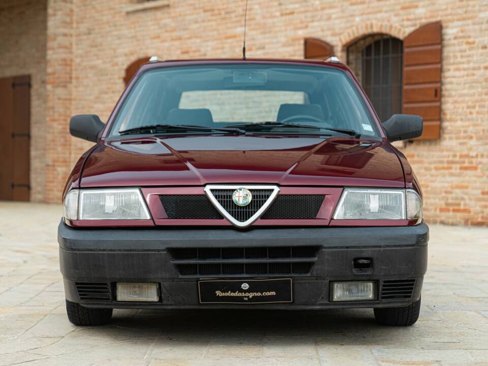Image 3/50 of Alfa Romeo 33 - 1.3 Sportwagon 4x4 (1992)