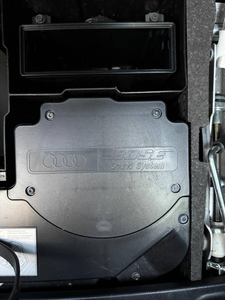 Imagen 40/59 de Audi A2 1.4 (2001)