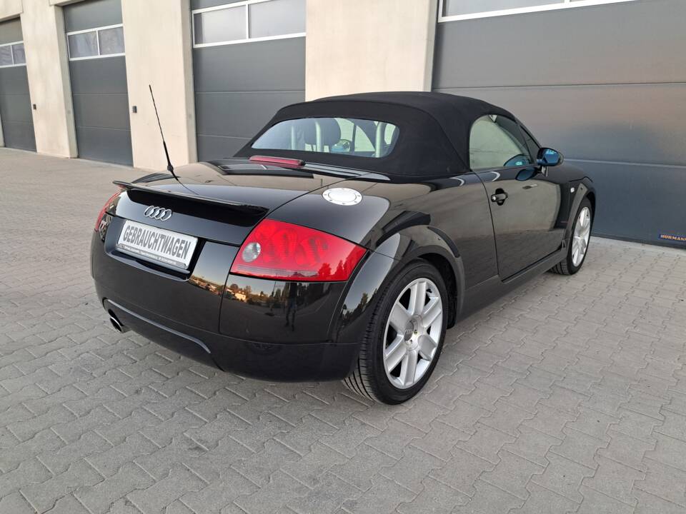 Bild 10/41 von Audi TT 1.8 T (2002)