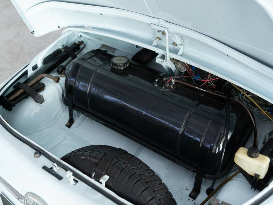 Bild 36/38 von FIAT 500 Nuova (1960)