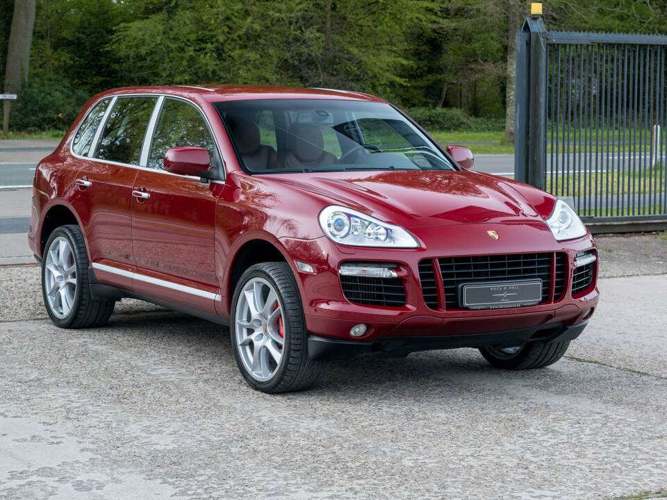 Image 6/45 of Porsche Cayenne Turbo (2009)