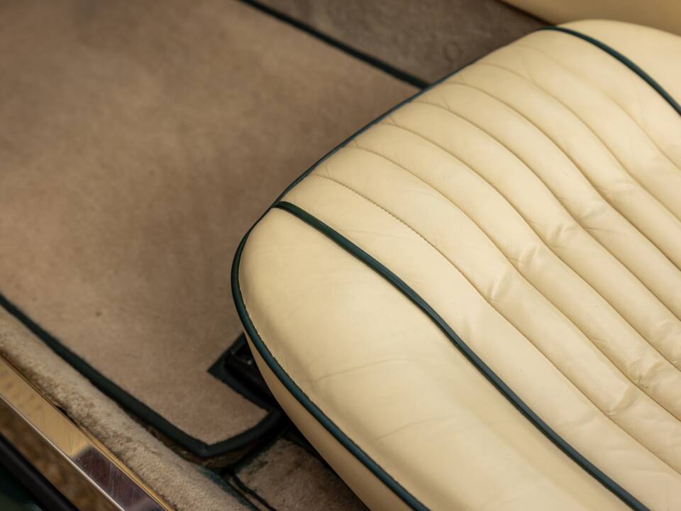 Bild 35/92 von Aston Martin V8 Volante X-Pack (1989)