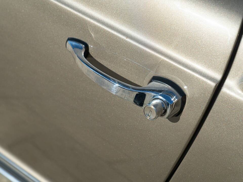 Immagine 31/50 di Mercedes-Benz 280 SL (1969)