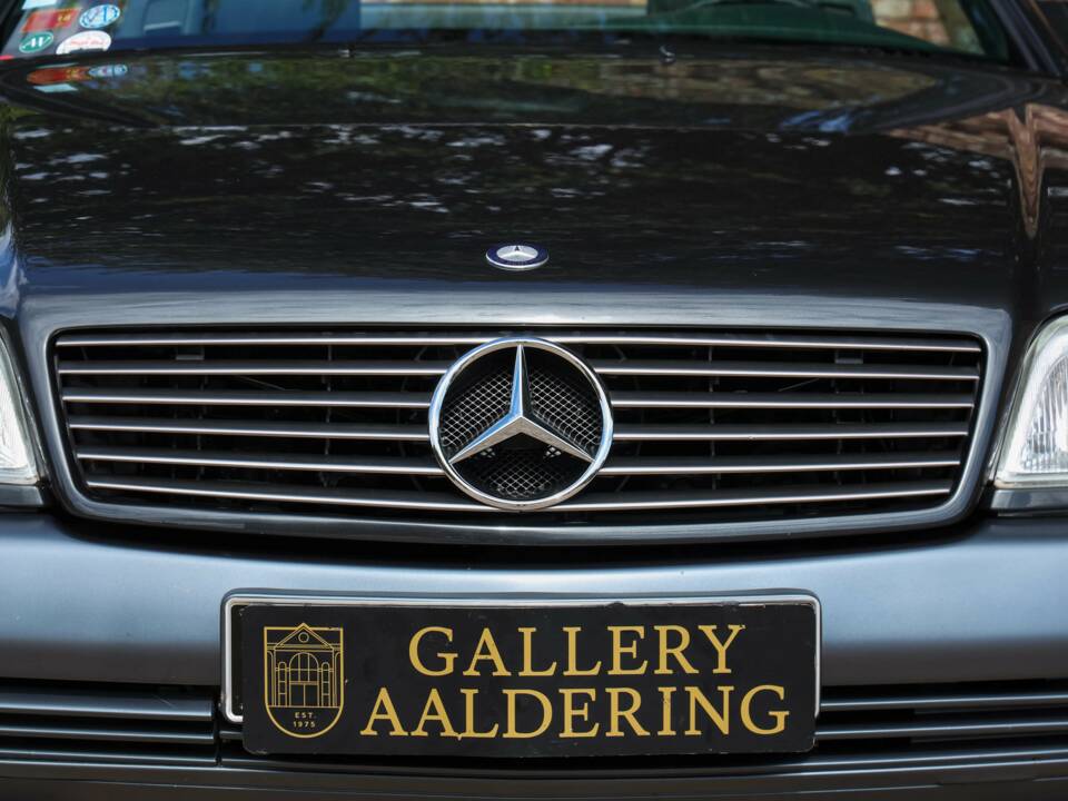 Image 47/50 of Mercedes-Benz 500 SL (1992)