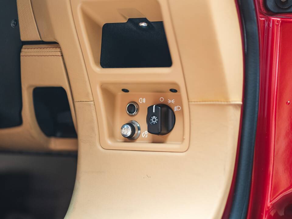 Image 41/50 de Tesla Roadster (2011)
