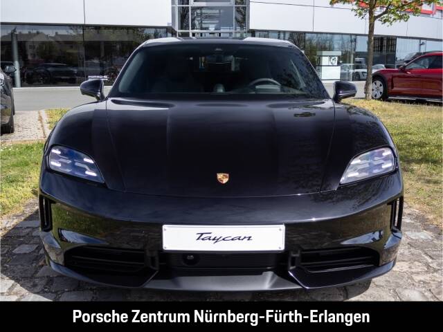 Image 8/36 of Porsche Taycan 4S Sport Turismo (2026)