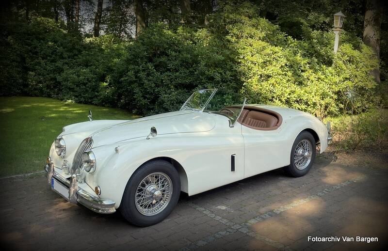 Image 1/32 of Jaguar XK 140 SE OTS (1954)