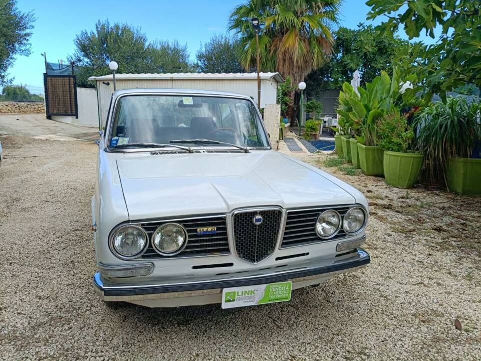 Immagine 21/50 di Lancia Flavia 2000 (1974)