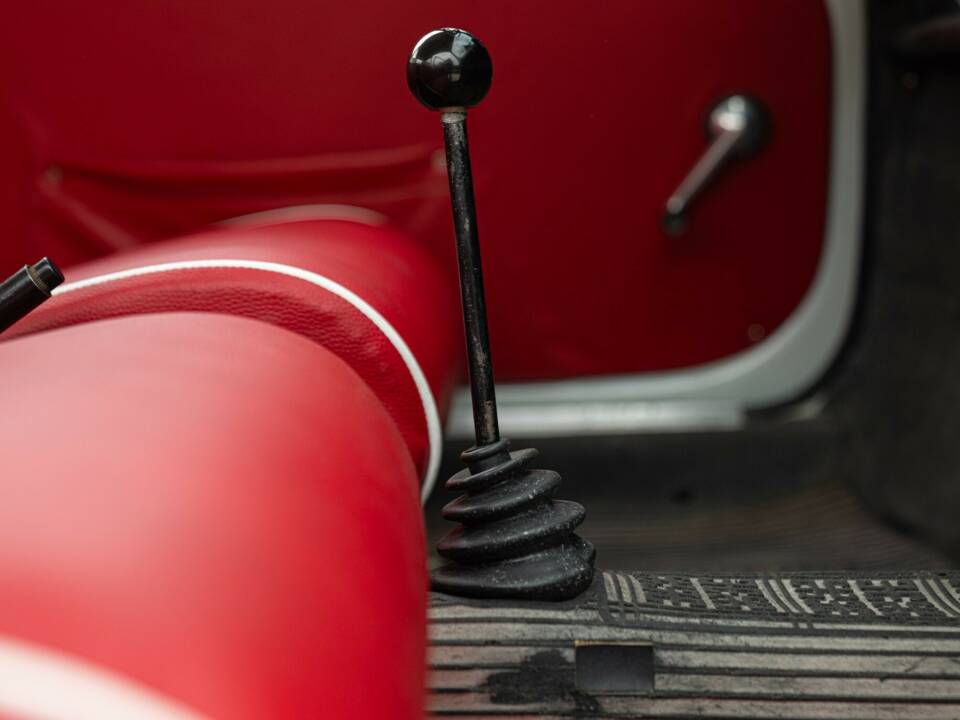 Bild 35/50 von FIAT 750 (1963)