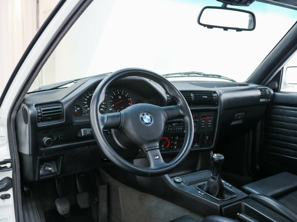 Bild 7/21 von BMW M3 (1990)