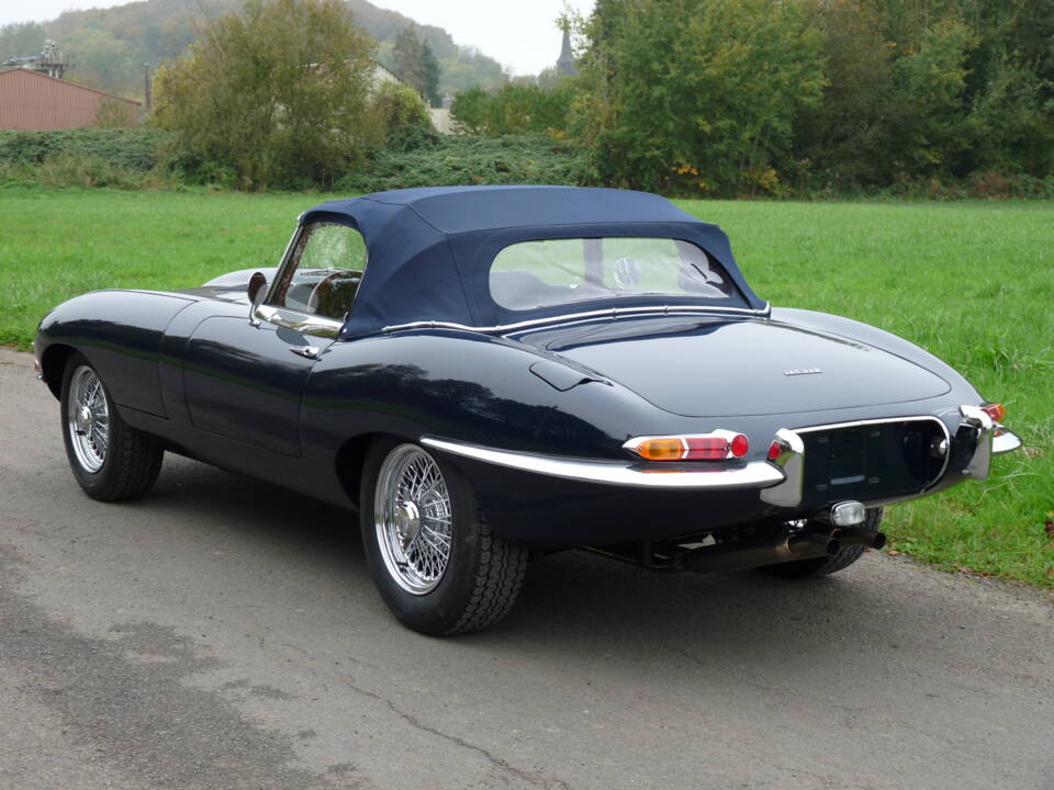 Imagen 21/22 de Jaguar E-Type 3.8 (1963)