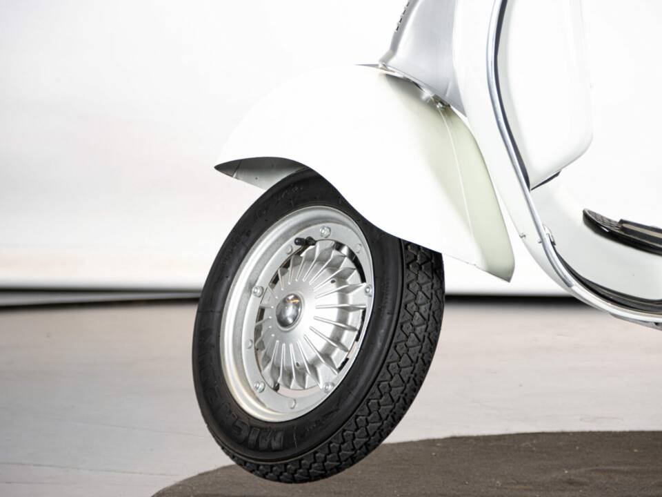 Imagen 21/50 de Piaggio Vespa 50 N Special (1979)