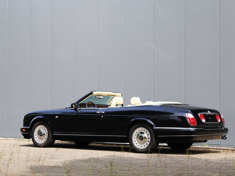 Bild 30/52 von Rolls-Royce Corniche V (2000)