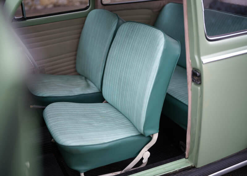 Immagine 27/49 di Volkswagen Maggiolino 1200 Standard &quot;Dickholmer&quot; (1963)