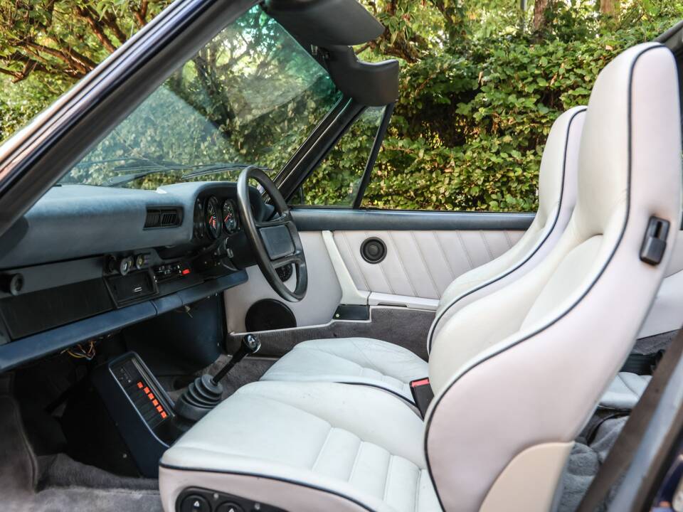 Image 13/38 of Porsche 911 2.4 T (1972)