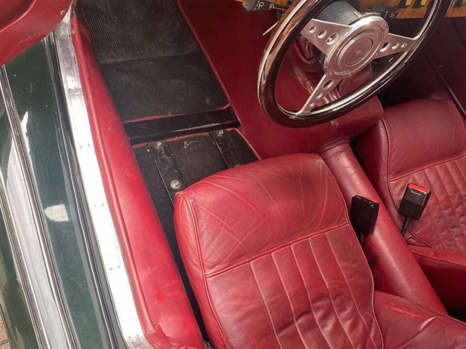 Bild 7/7 von Morgan Plus 8 Inj. (1990)