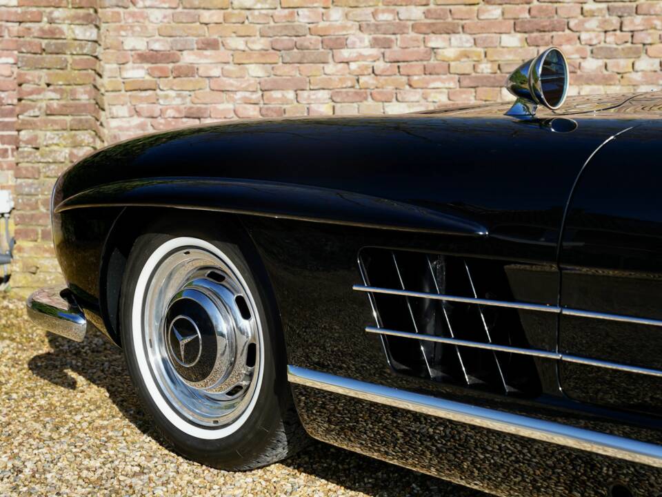 Image 9/50 of Mercedes-Benz 300 SL Roadster (1959)