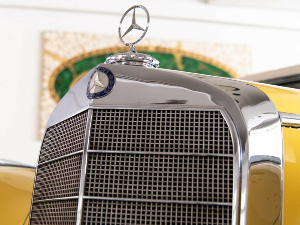 Image 20/45 of Mercedes-Benz 300 S Cabriolet A (1953)