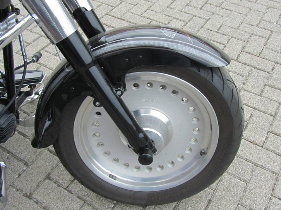 Image 17/20 of Harley-Davidson DUMMY (2007)