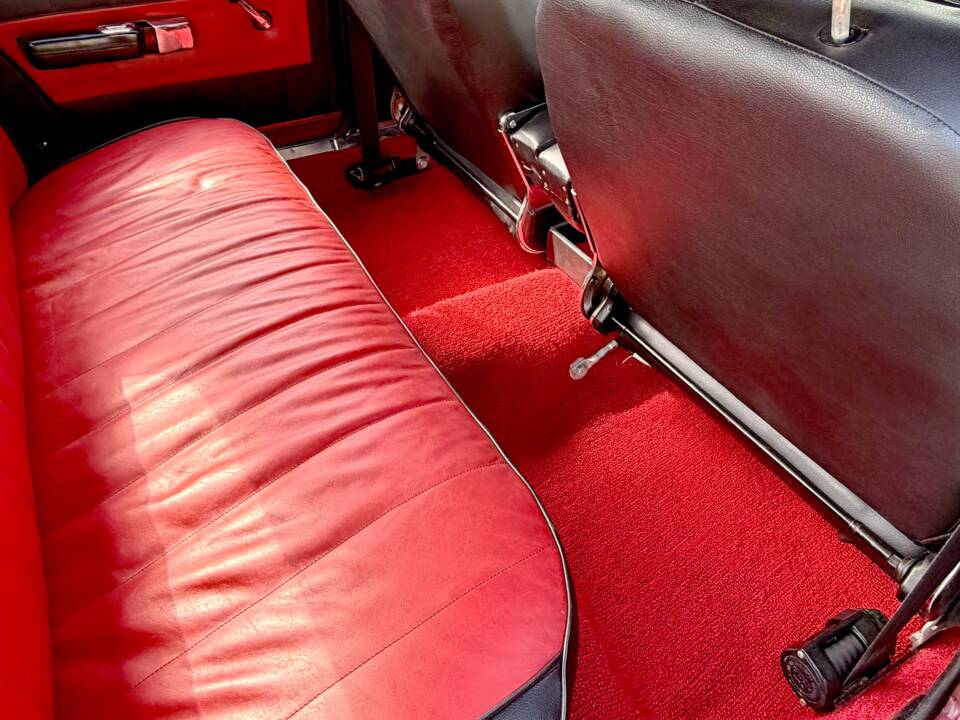 Image 12/17 of Dodge Dart Demon (1971)
