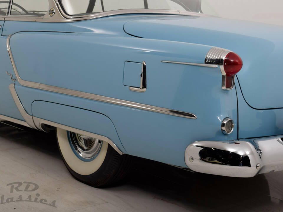 Image 15/48 of Oldsmobile 98 Coupe (1953)