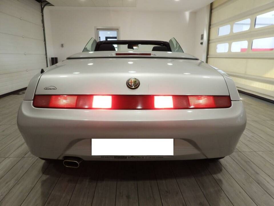 Immagine 13/14 di Alfa Romeo Spider 1.8 Twin Spark (2001)