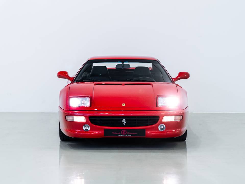Image 9/34 de Ferrari F 355 Berlinetta (1994)