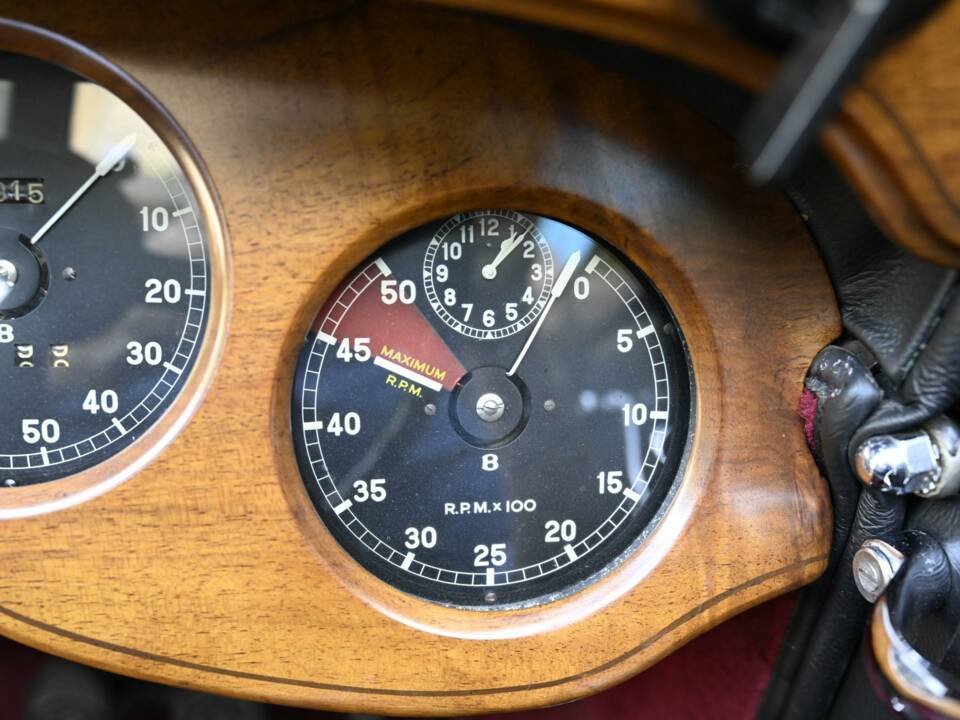 Immagine 32/50 di Bentley 4 1/4 Litre (1936)