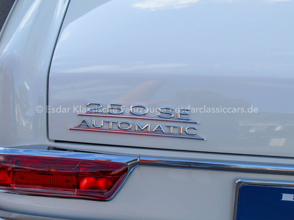 Image 10/32 of Mercedes-Benz 250 SE (1967)