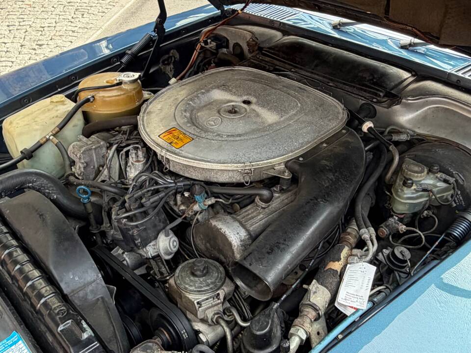 Image 54/88 of Mercedes-Benz 380 SL (1984)