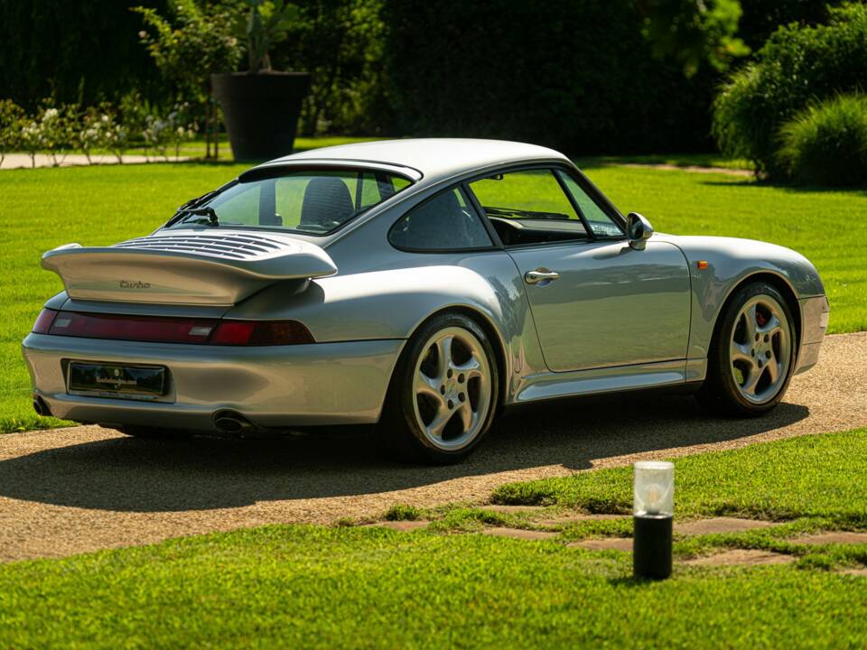 Imagen 7/50 de Porsche 911 Turbo (1996)