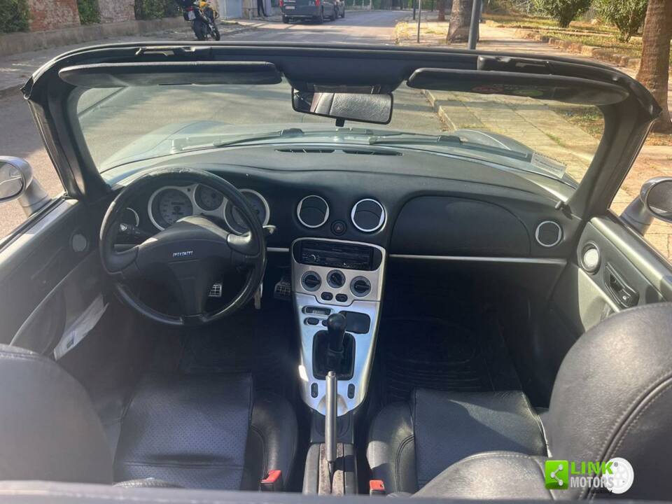 Immagine 9/10 di FIAT Barchetta 1.8 16V (2000)