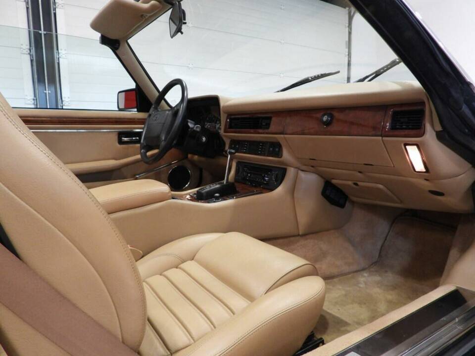 Bild 9/15 von Jaguar XJS 5.3 V12 (1992)