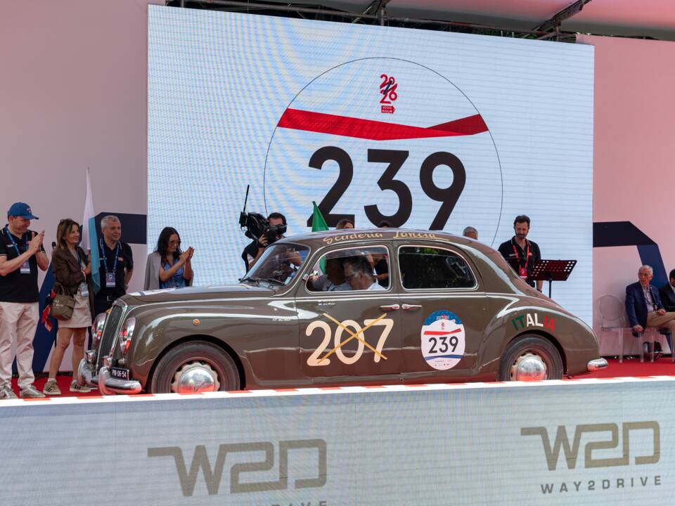 Immagine 1/5 di Lancia Aurelia B21 (1952)