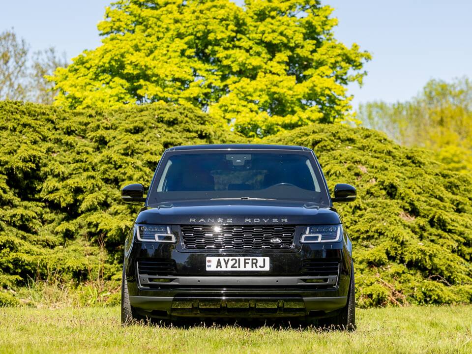 Bild 48/50 von Land Rover Range Rover V8 Armoured (2022)