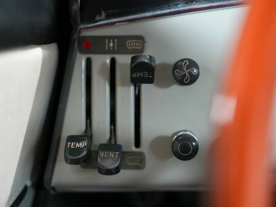 Image 33/34 of Saab 96 V4 (1967)