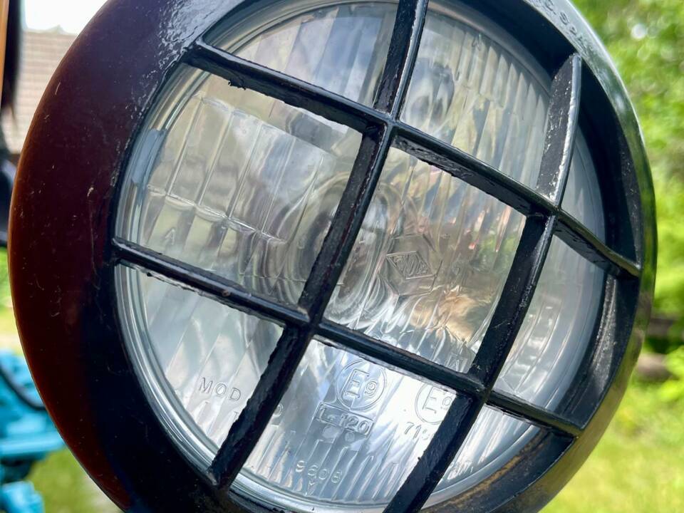 Image 39/52 of Lamborghini 2R (1965)