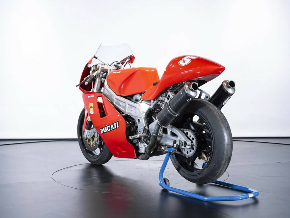 Imagen 3/50 de Ducati ST2 (1999)