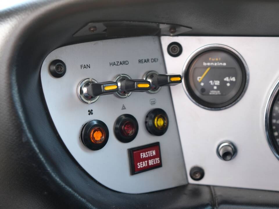 Immagine 64/72 di Ferrari Dino 308 GT4 (1975)