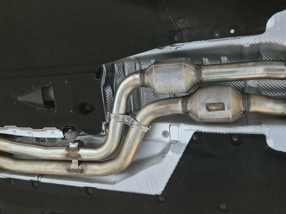 Image 85/98 of BMW M4 (2014)