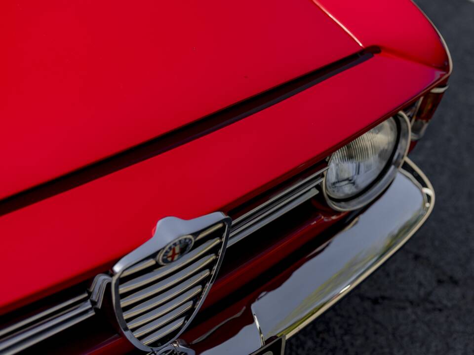 Image 29/50 of Alfa Romeo Giulia 1600 Sprint GT Veloce (1966)