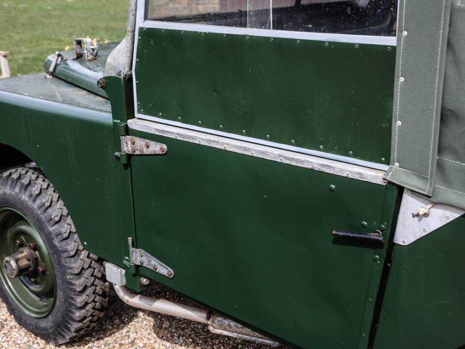 Image 7/34 of Land Rover 86 (1953)