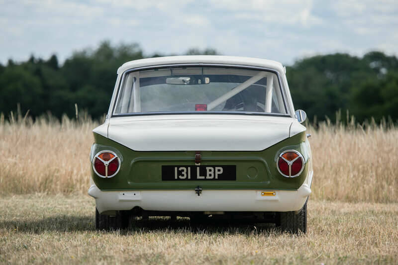 Image 7/50 of Ford Lotus Cortina (1963)