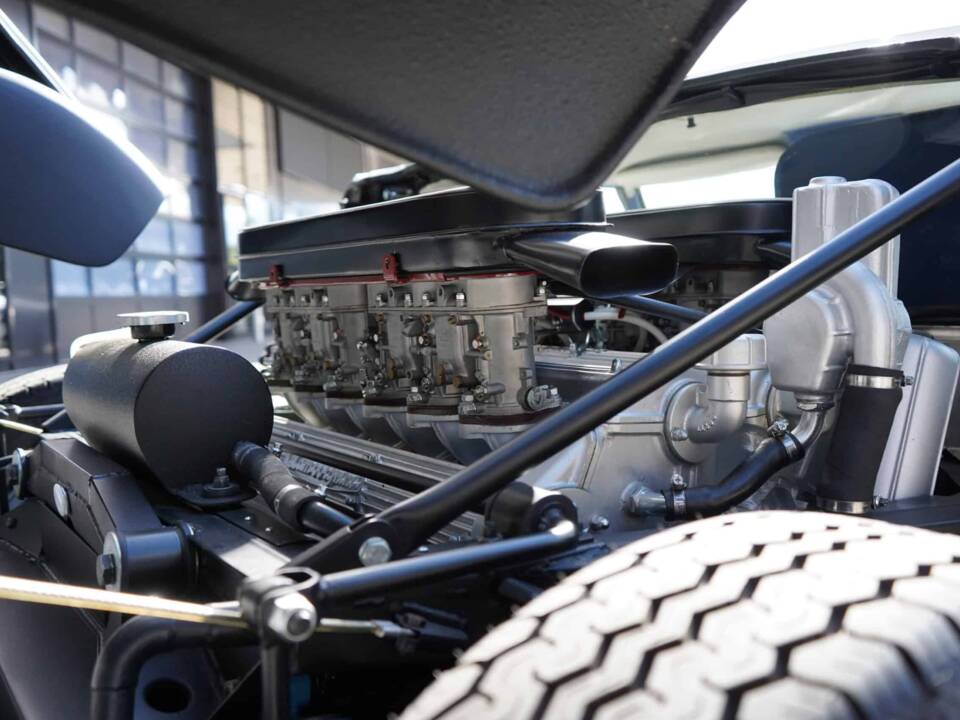 Afbeelding 30/74 van Lamborghini Miura P 400 (1968)