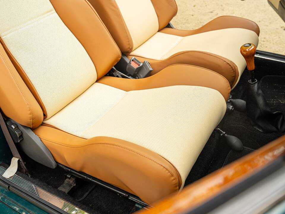 Image 54/85 of Rover Mini Cabriolet (1996)