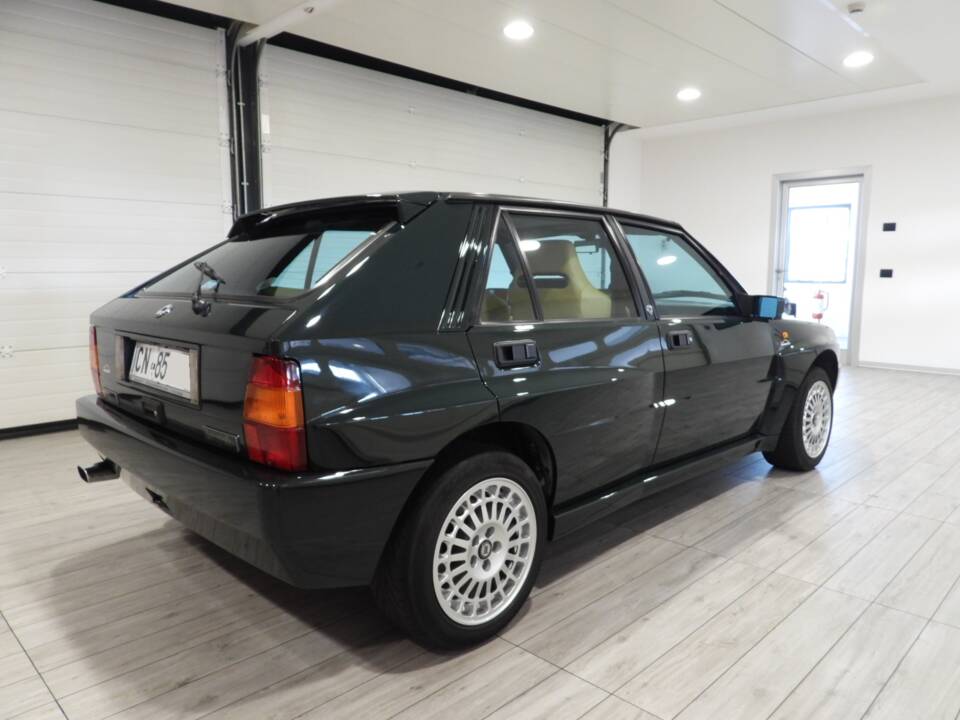 Bild 6/8 von Lancia Delta HF Integrale 16V (1992)