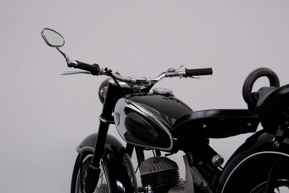 Image 60/86 de DKW RT 175 (1954)
