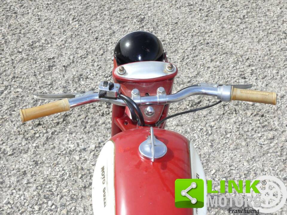 Immagine 7/10 di Moto Guzzi DUMMY (1958)